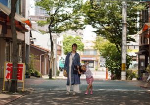 4歳の娘と「豊かさ」を探る九州の旅へ。門司港で出会ったのは、ありのままの私を受け入れてくれる人びと。